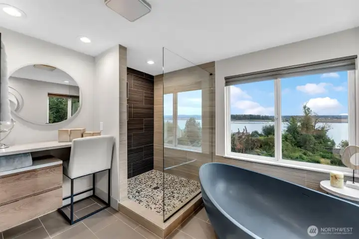 Owner's Suite Bathroom