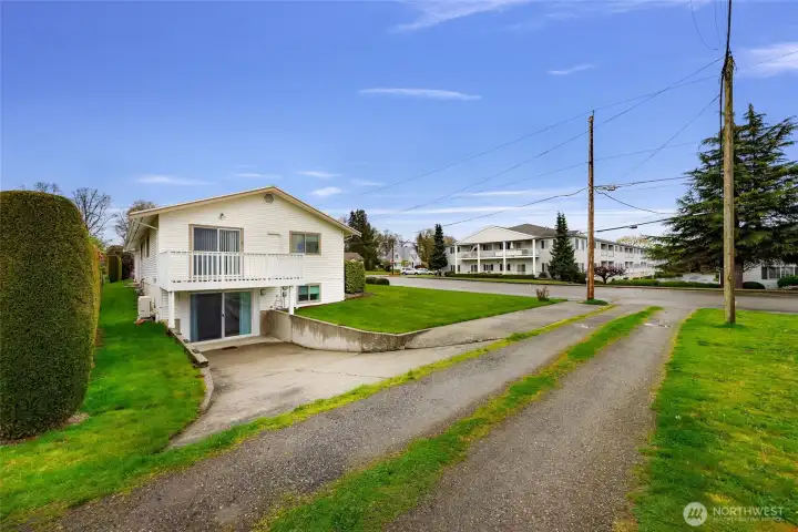 Alley access with additional parking pad