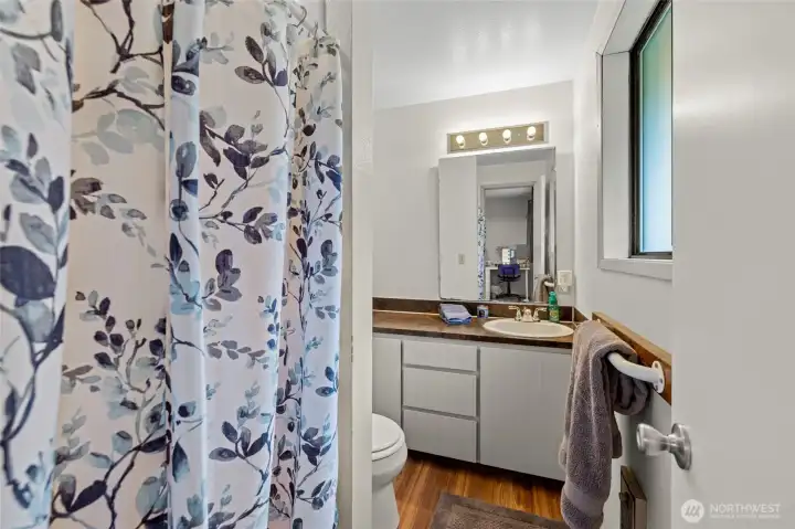 Primary with 3/4 bath