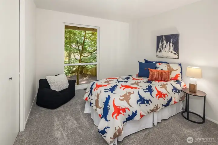 Additional bedroom.
