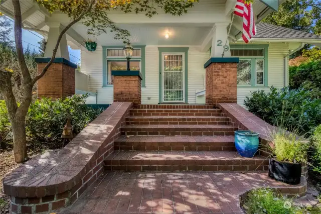 Covered Front porch