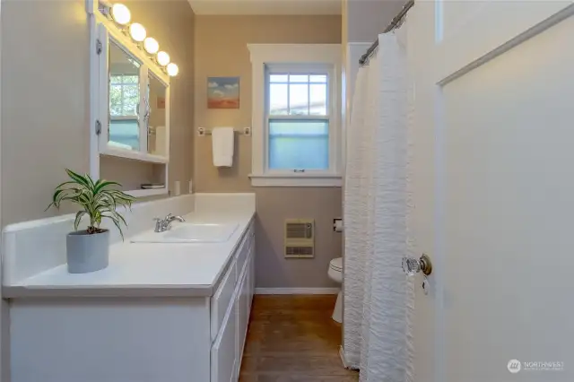 Full Bathroom on the Main Floor