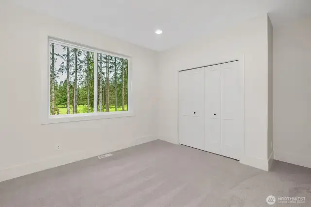Bedroom 3 (Floor 2)