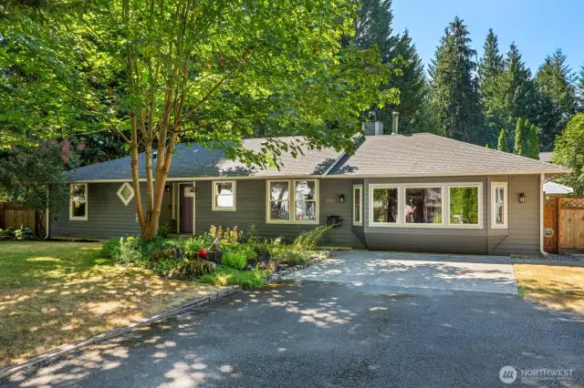 Welcome to a tree-lined slice of paradise!