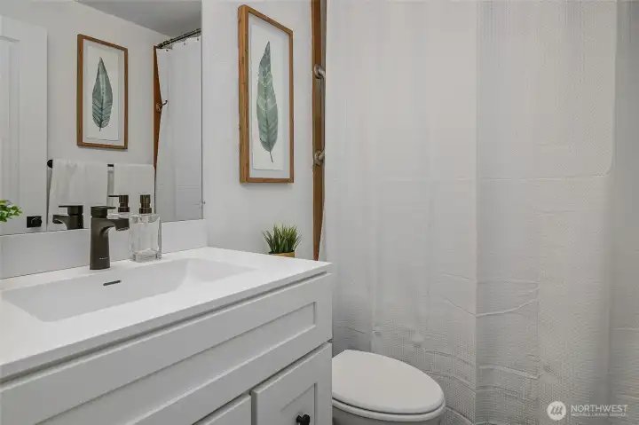 Full Bathroom