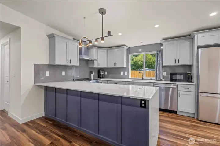 Great remodel finishes in this kitchen.
