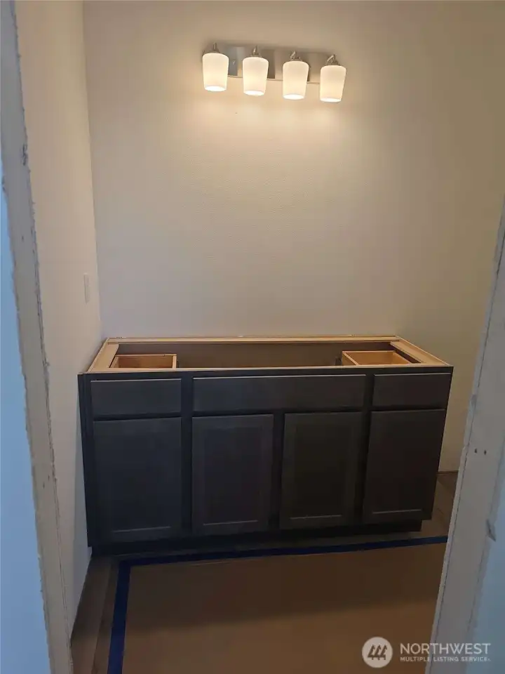 secondary bath