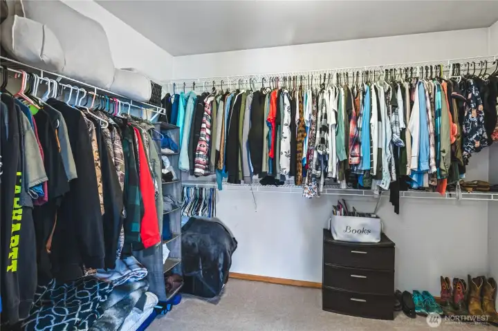 Huge Walk in Closet
