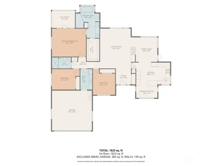 Easy living layout with plenty of room ! Easy living layout with plenty of room !