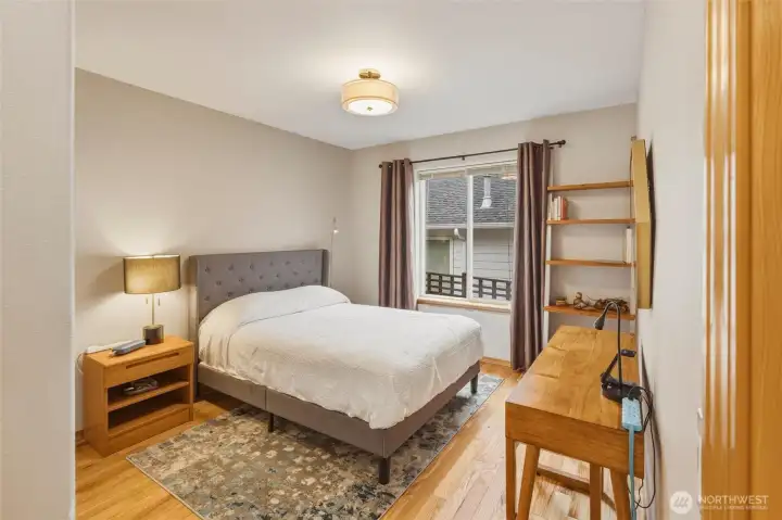 Nicely sized second bedroom . Nicely sized second bedroom .