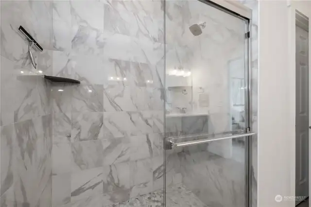 Primary Oversized Shower