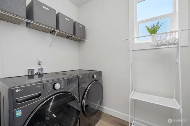 Upstairs Utility Room with W&D to Convey