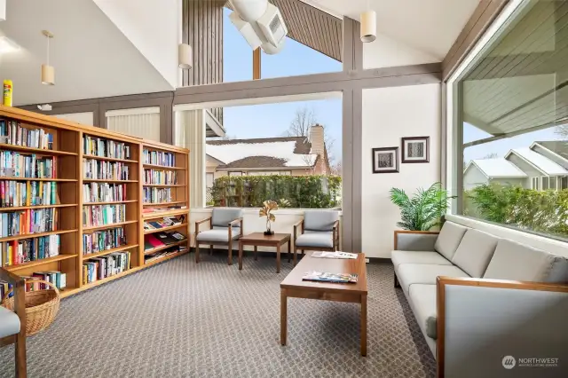 Library and gathering space in the clubhouse.