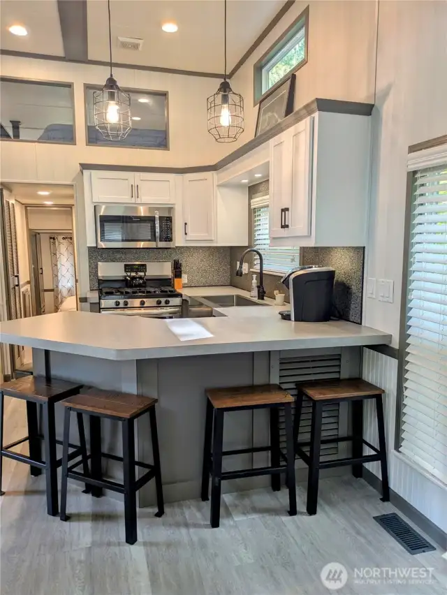 Kitchen and Eating Space