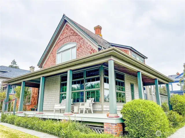 Sweeping covered porch