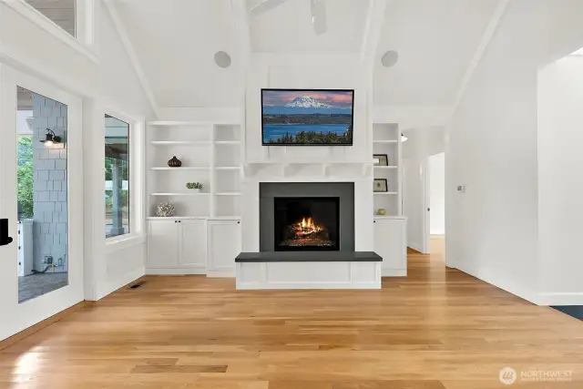 Vaulted Ceilings in the Main Area. Gas Fireplace. Surround Speakers.
