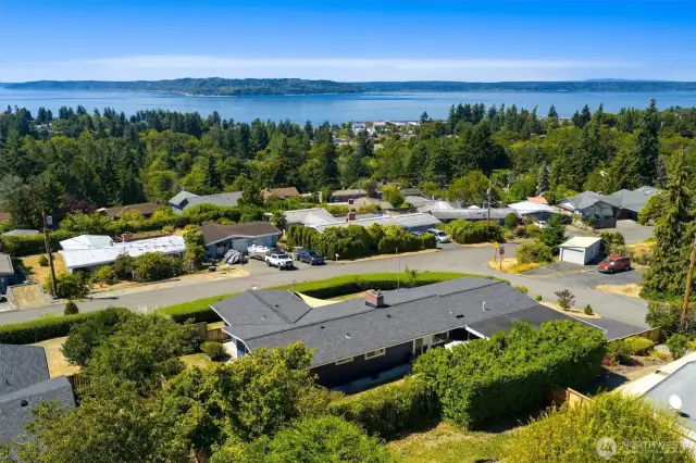 ~amazing 180' view from this home and property