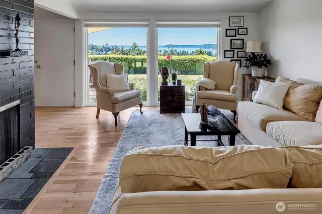 ~lots of space with hardwood floors