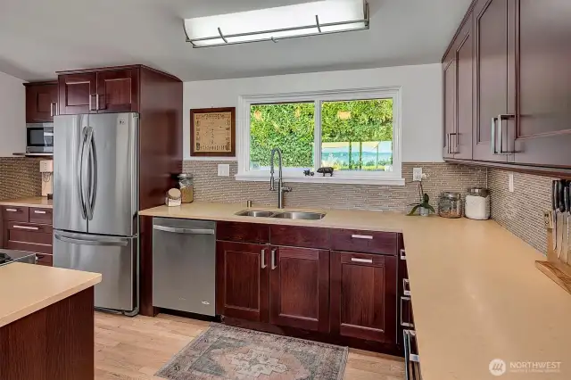 ~stainless appliances