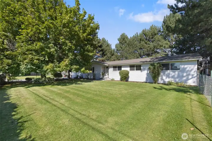 Over 3 acre property set up to function well and enjoy your own little paradise!