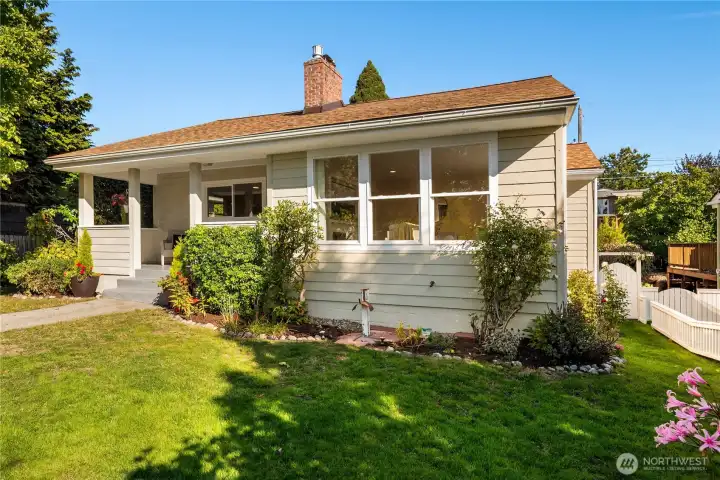 Updated Hardie Plank siding & vinyl windows on the exterior as well as a 3 year old roof.