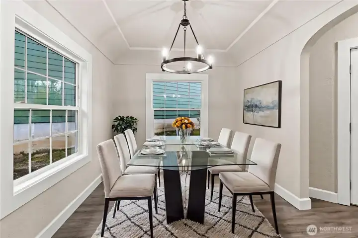 Virtually Staged Dining Room