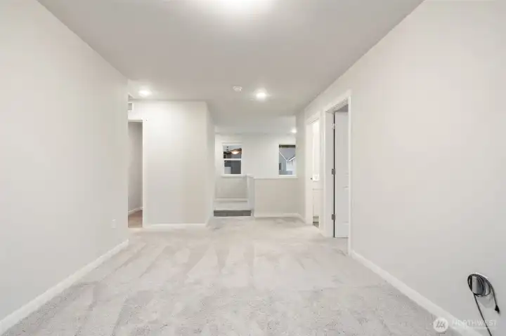 Loft (12'8" x 10'1") w/ potential to be converted into 4th bedroom.