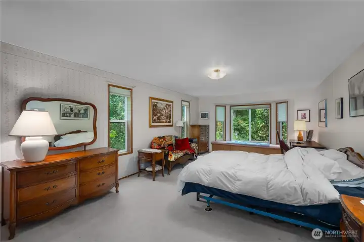 Over-sized Primary Suite.