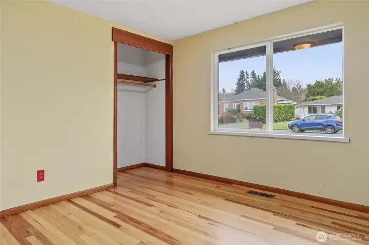 2nd Bedroom