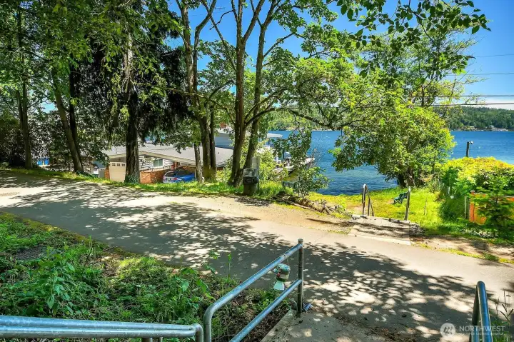 Burke-Gilman Trail access from the bottom of the stairs.