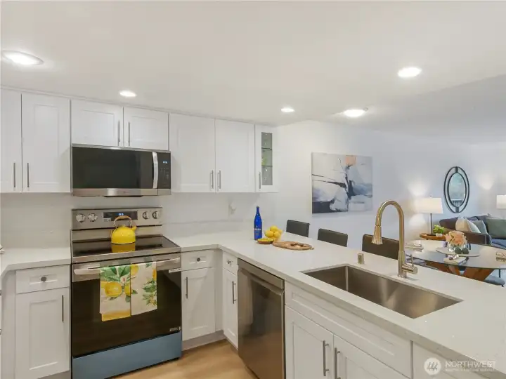 Fully Renovated Kitchen