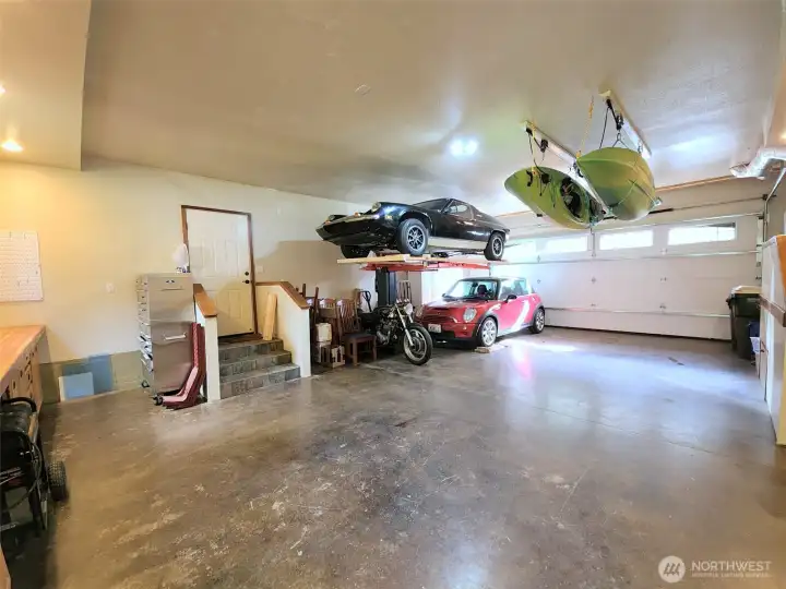 Oversize Garage