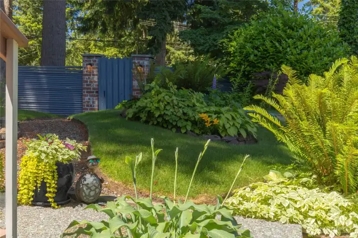 Front Yard Garden