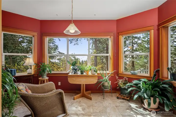 sitting room off the dining room