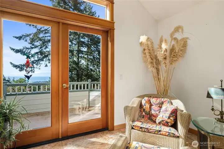 waterviews to Haro Strait and the Olympic Mountain Range