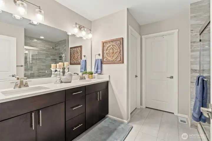 Primary bath features a water closet