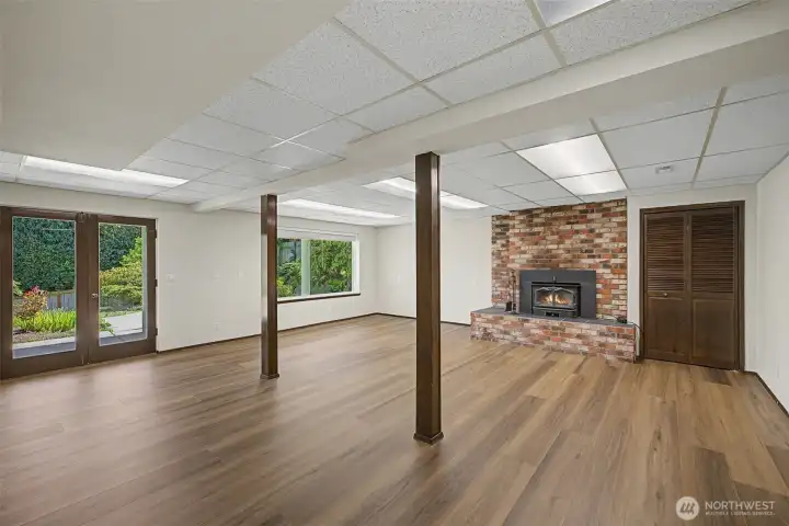 Great Room - Updated LED lighting, wood fireplace