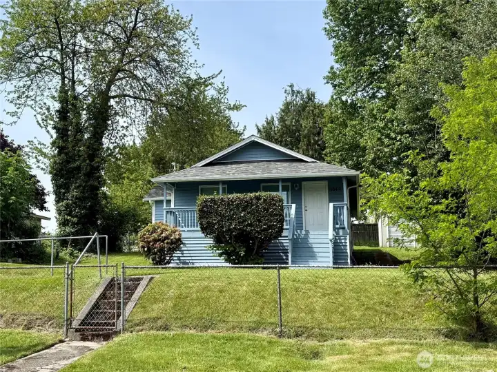 Well Updated Home On A Large Lot Well Updated Home On A Large Lot