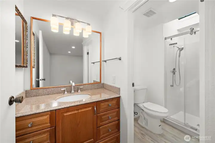 Primary Suite 3/4 bathroom
