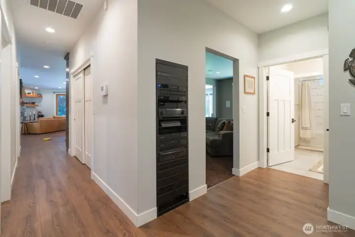 Hall way leading to main bedroom, separate door to the office Hall way leading to main bedroom, separate door to the office