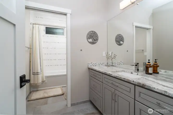 Main bathroom Main bathroom