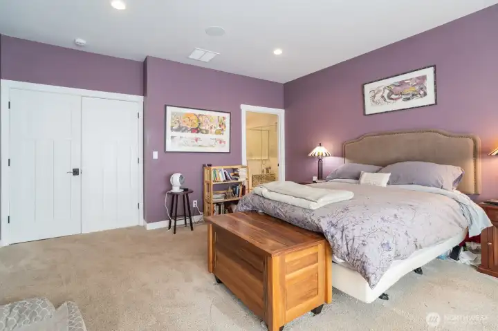 Main bedroom suite Main bedroom suite