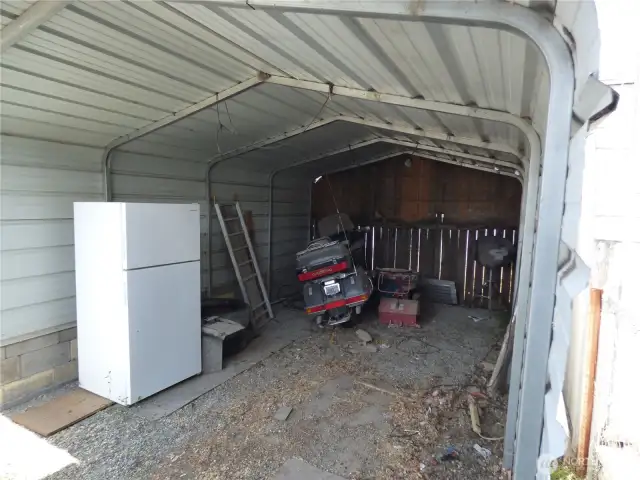 Covered RV storage