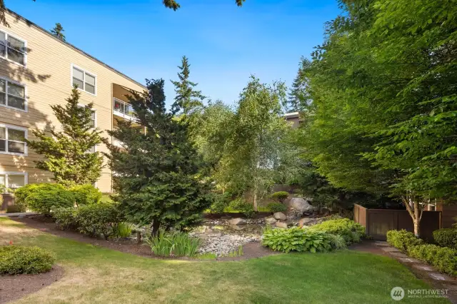 Very well maintained lush landscape cover the grounds of Sequoyah Condominiums!