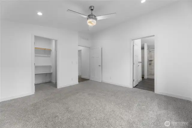 Primary bed