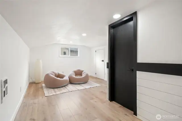 Bonus Room