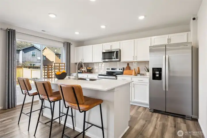 Disclaimer Secondary photos of same floor plan on different lot in different community: Photos are from another Christy, finishes, upgrades, and features may vary.