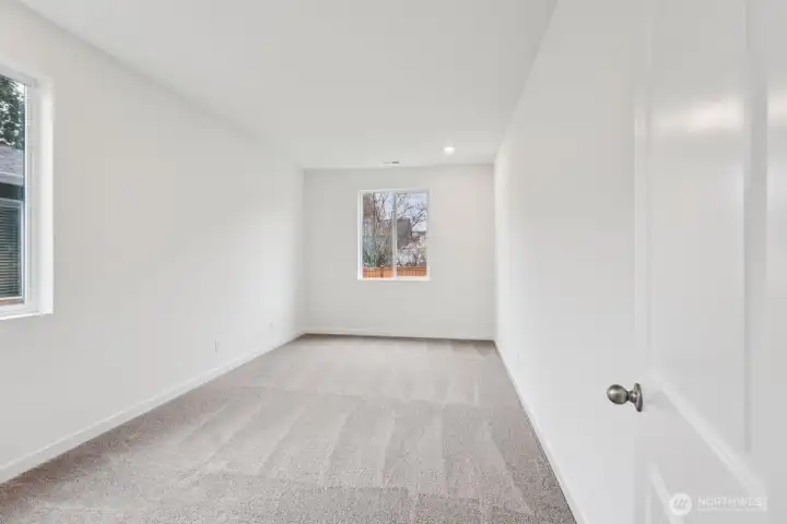 Bedroom 5 (downstairs)