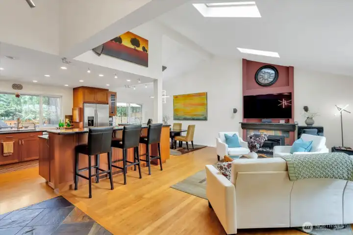 Large breakfast bar.  Gas fireplace.