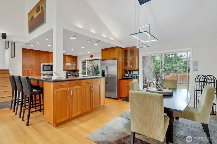 Dining room with slider to back deck / barbeque.